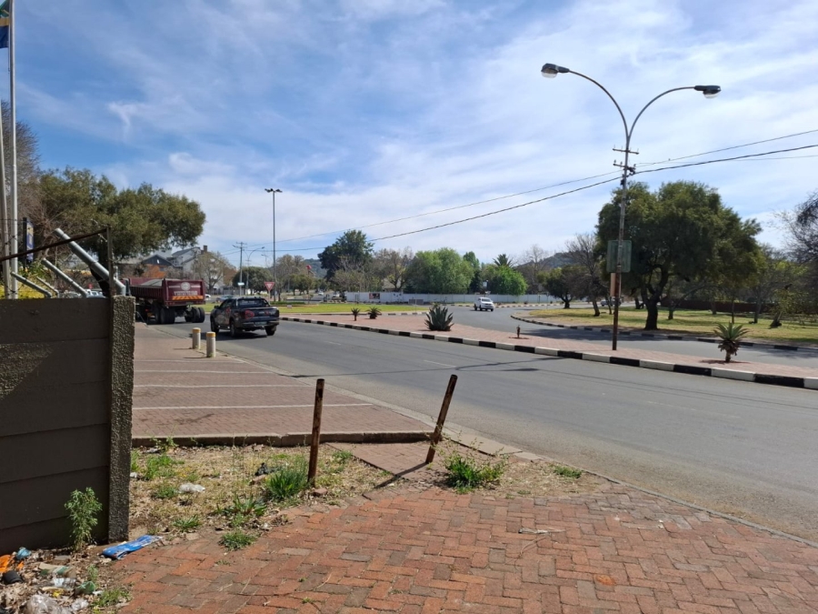 4 Bedroom Property for Sale in Bayswater Free State